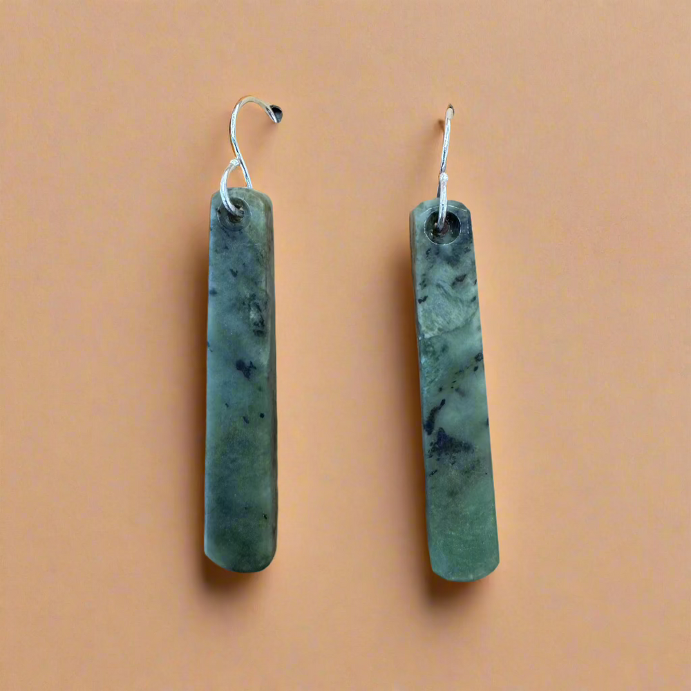 Whakakai Pounamu (Drop Earrings) - 8
