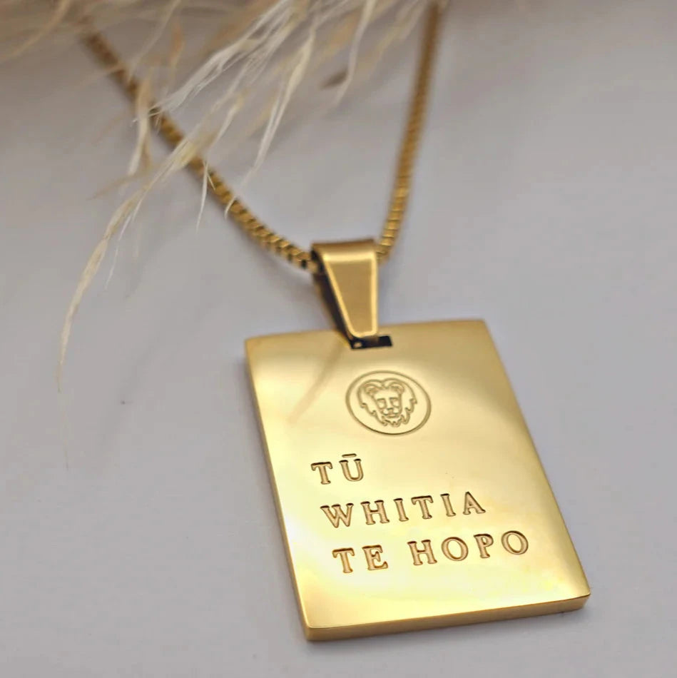 Tū Whitia Te Hopo Necklace - Rerehua Boutique