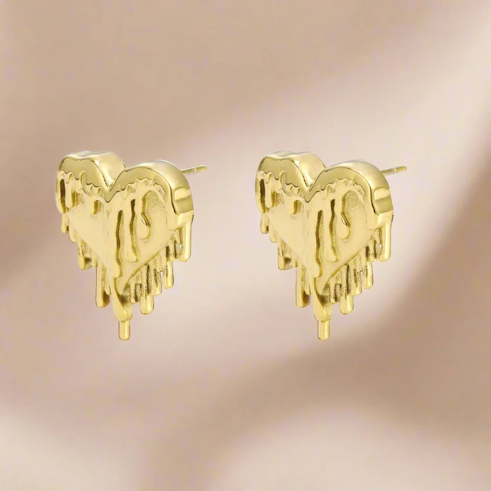 Aphrodite Studs (Gold) - Pāmu